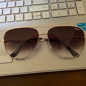 Quay high key sunnies